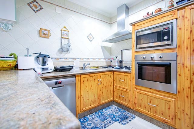 3 soverom Rekkehus til salgs i Sevilla by - € 190 000 (Ref: 9586591)