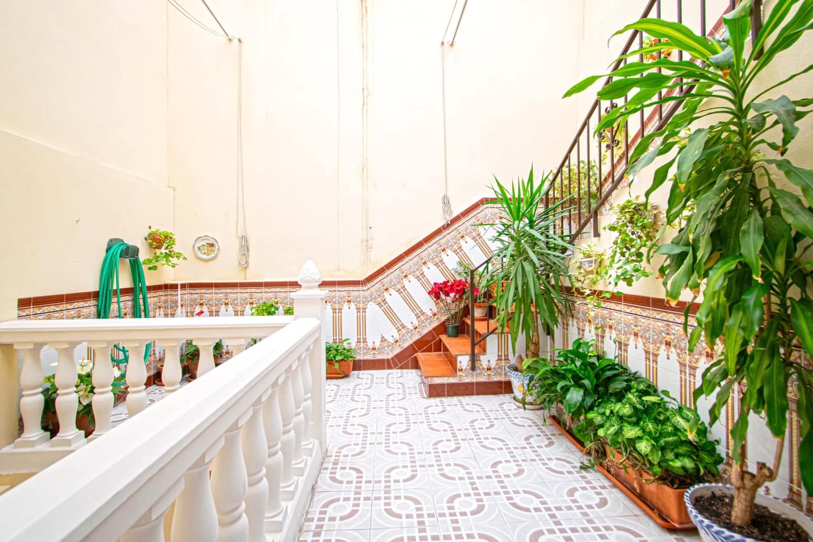 3 bedroom Terraced Villa for sale in Seville city - € 170,000 (Ref: 9586591)