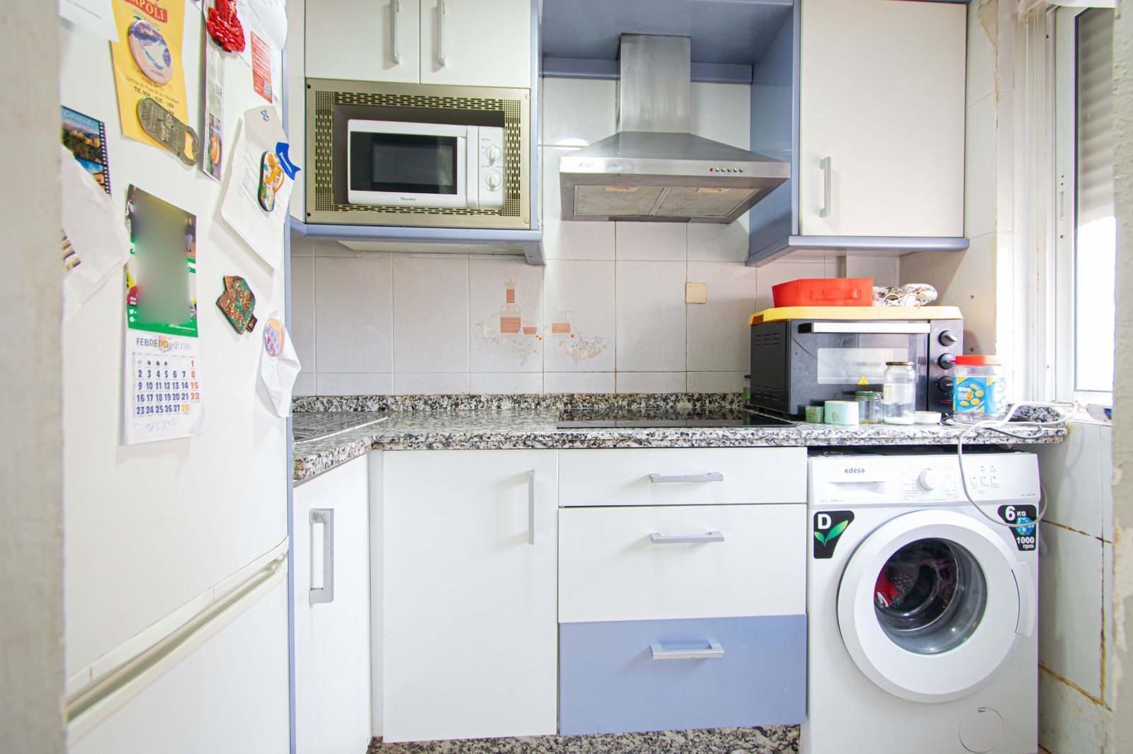 2 makuuhuone Asunto myytävänä paikassa Sevilla kaupunki - 75 000 € (Ref: 9591383)