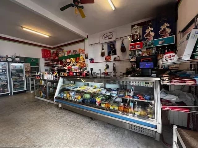 Finca/Landehus til salg i Olivares - € 135.000 (Ref: 9591386)