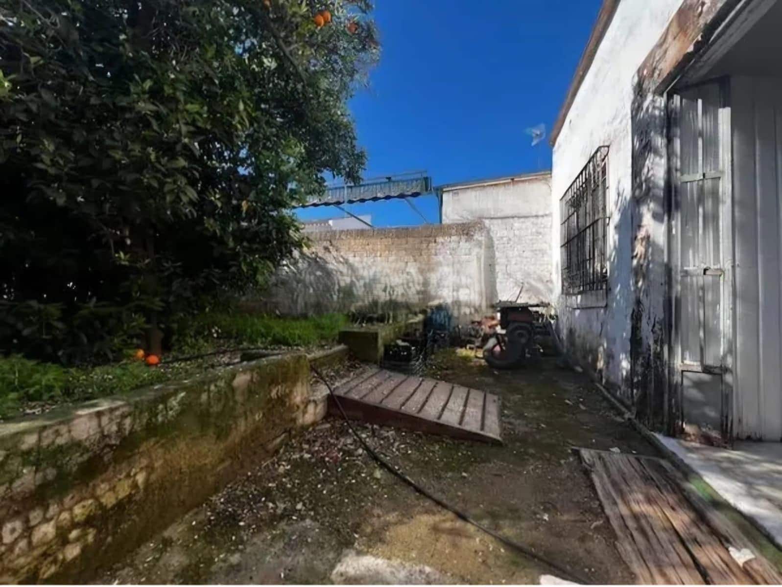 Finca/Landehus til salg i Olivares - € 135.000 (Ref: 9591386)