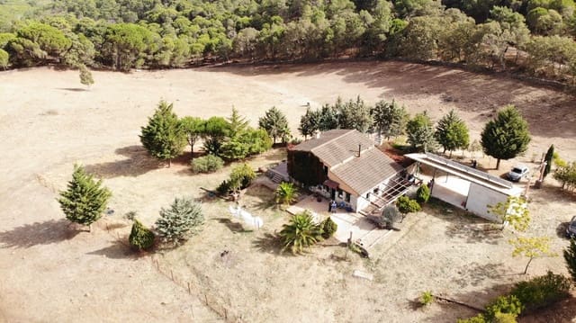 4 soverom Finca/Herregård til salgs i Calera de León - € 480 000 (Ref: 9591387)