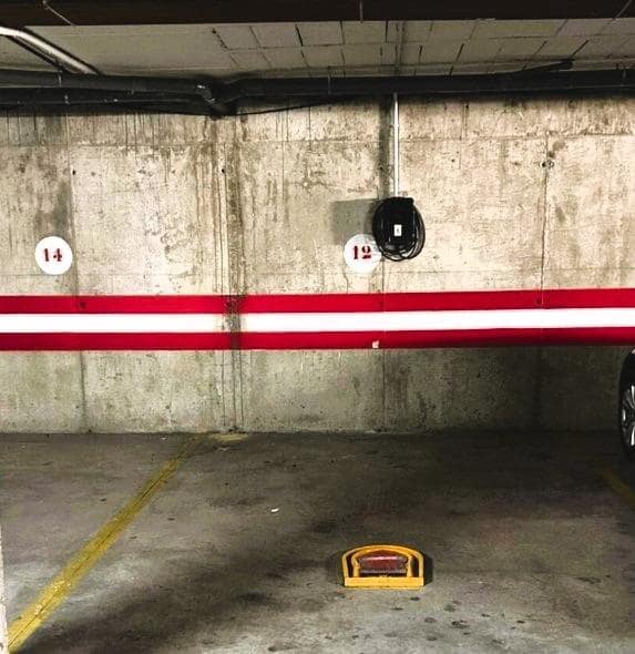 Garage for sale in Seville city - € 21,500 (Ref: 9596233)