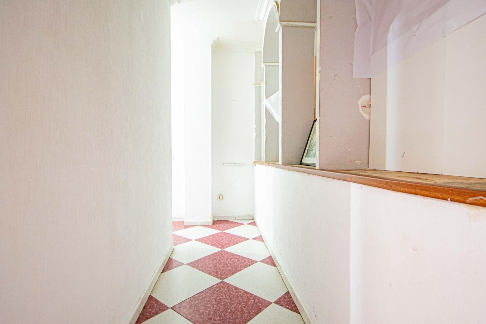 3 bedroom Flat for sale in Seville city - € 125,000 (Ref: 9596234)