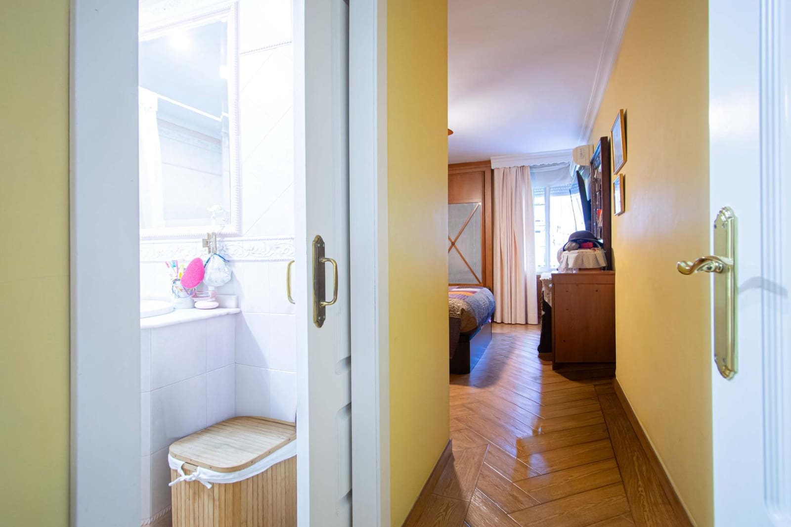 4 sypialnia Mieszkanie na sprzedaż w Miasto Sewilla z basenem garażem - 420 000 € (Ref: 9596235)