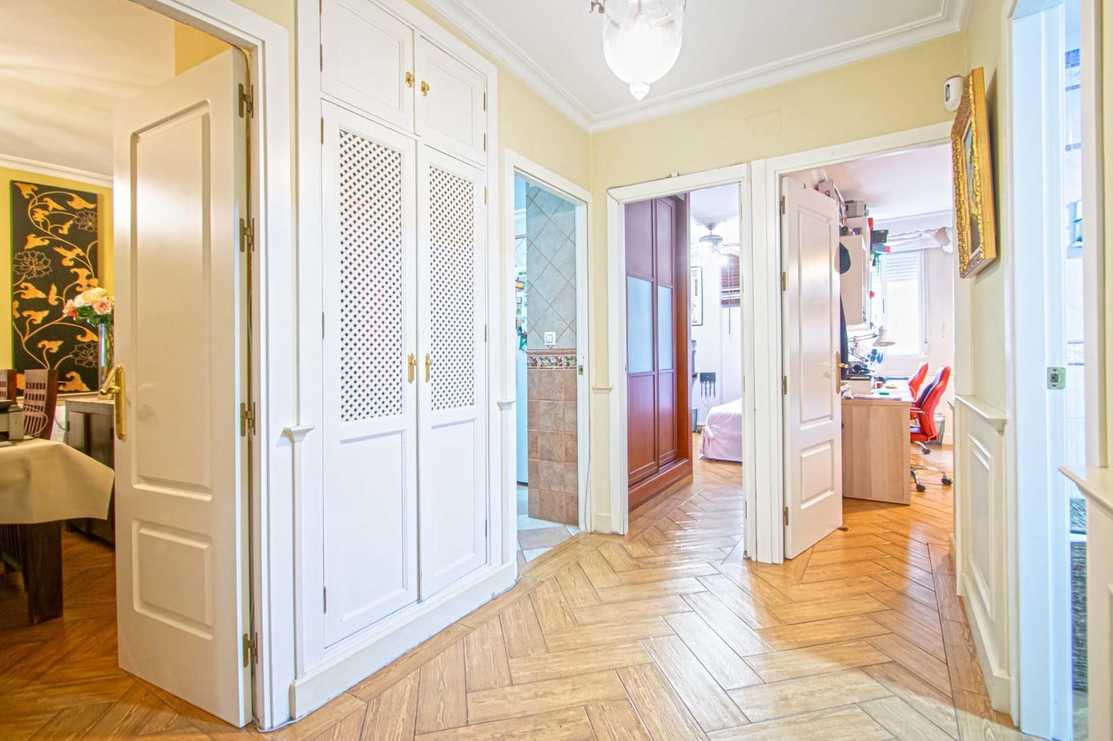 4 sypialnia Mieszkanie na sprzedaż w Miasto Sewilla z basenem garażem - 420 000 € (Ref: 9596235)