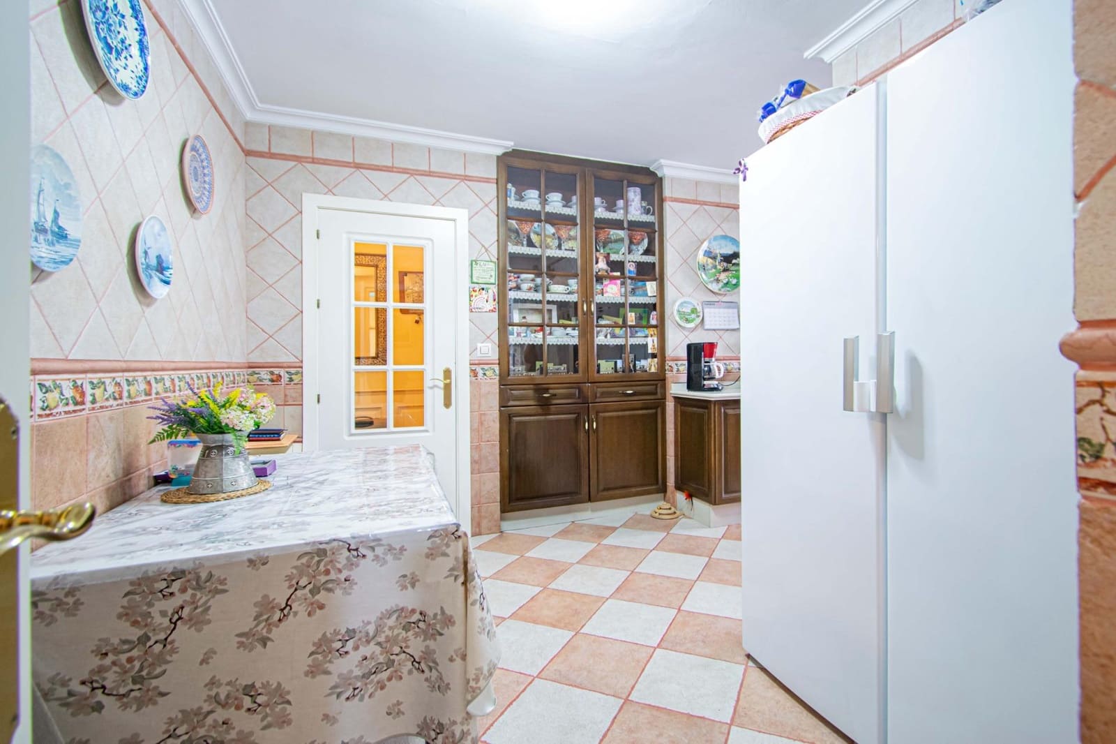 4 chambre Appartement à vendre à Seville ville avec piscine garage - 420 000 € (Ref: 9596235)