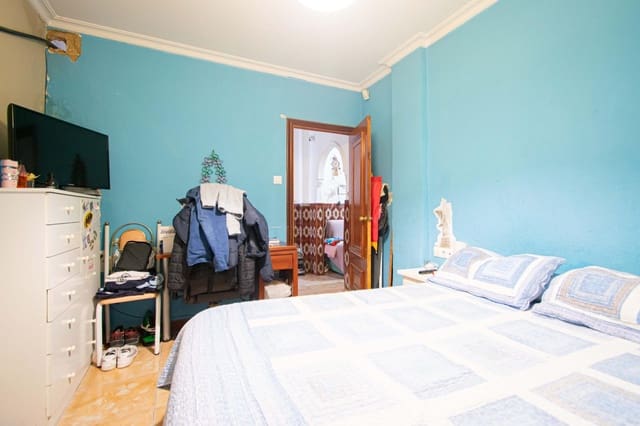 Adosado de 3 habitaciones en La Plata, Sevilla ciudad en venta - 90.000 € (Ref: 9596236)