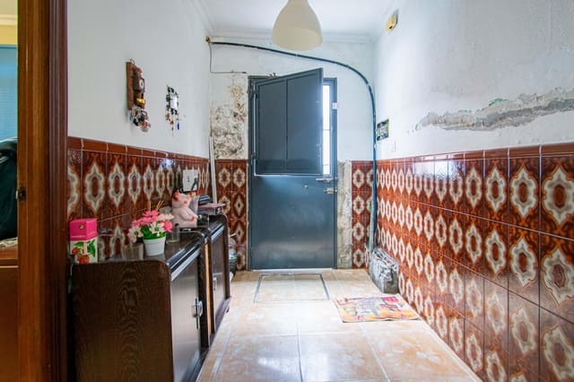 Adosado de 3 habitaciones en La Plata, Sevilla ciudad en venta - 90.000 € (Ref: 9596236)