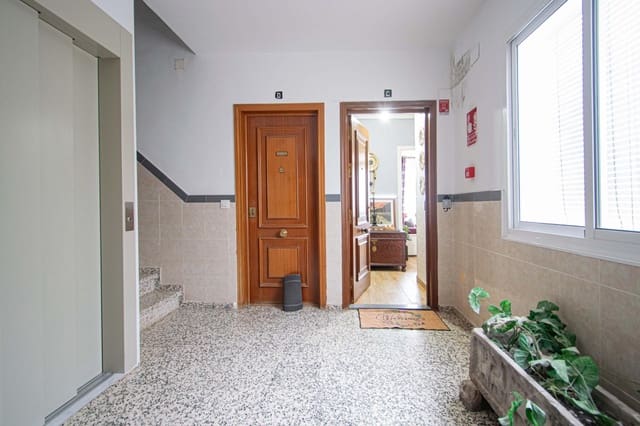 3 soveværelse Lejlighed til salg i San Julián, Sevilla by - € 340.000 (Ref: 9599611)