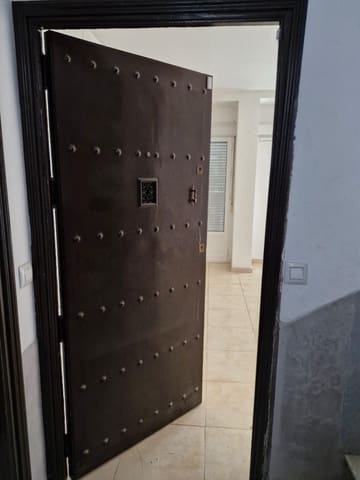 12 soveværelse Erhverv til salg i Sevilla by - € 2.050.000 (Ref: 9608138)