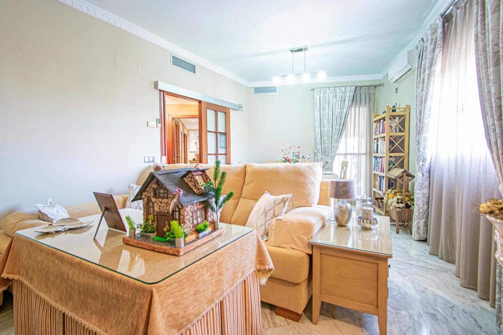 4 chambre Appartement à vendre à Seville ville avec garage - 258 610 € (Ref: 9608141)