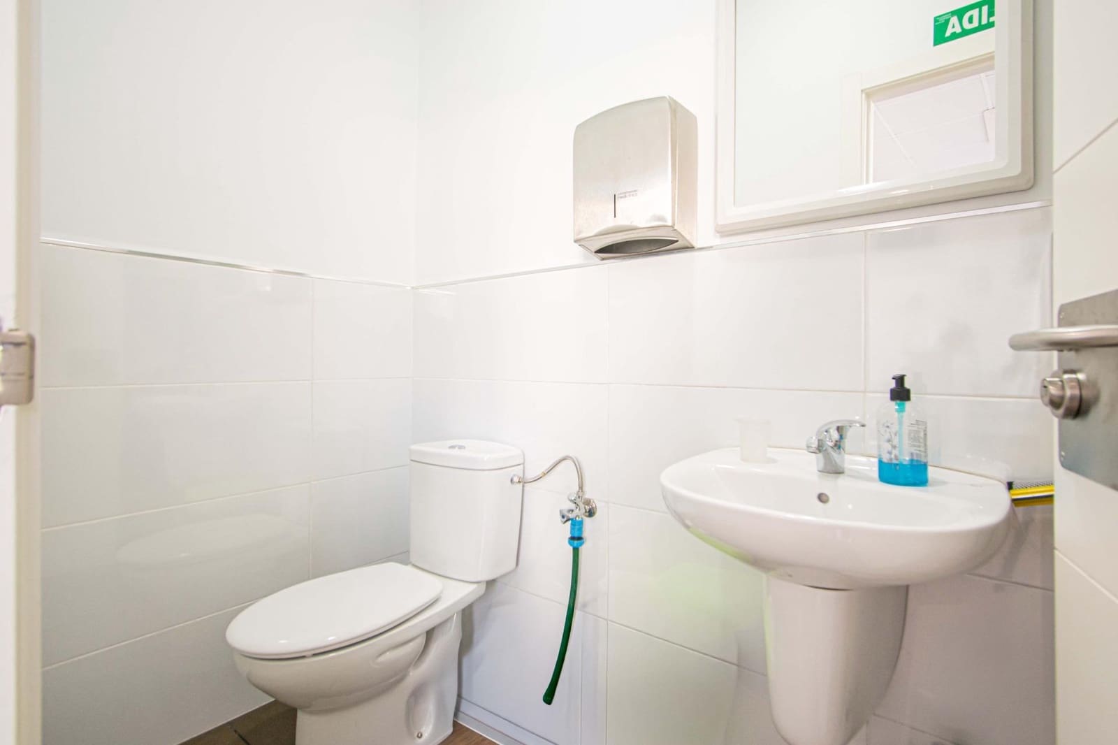 Kommersiell till salu i Alcala de Guadaira - 165 000 € (Ref: 9611605)