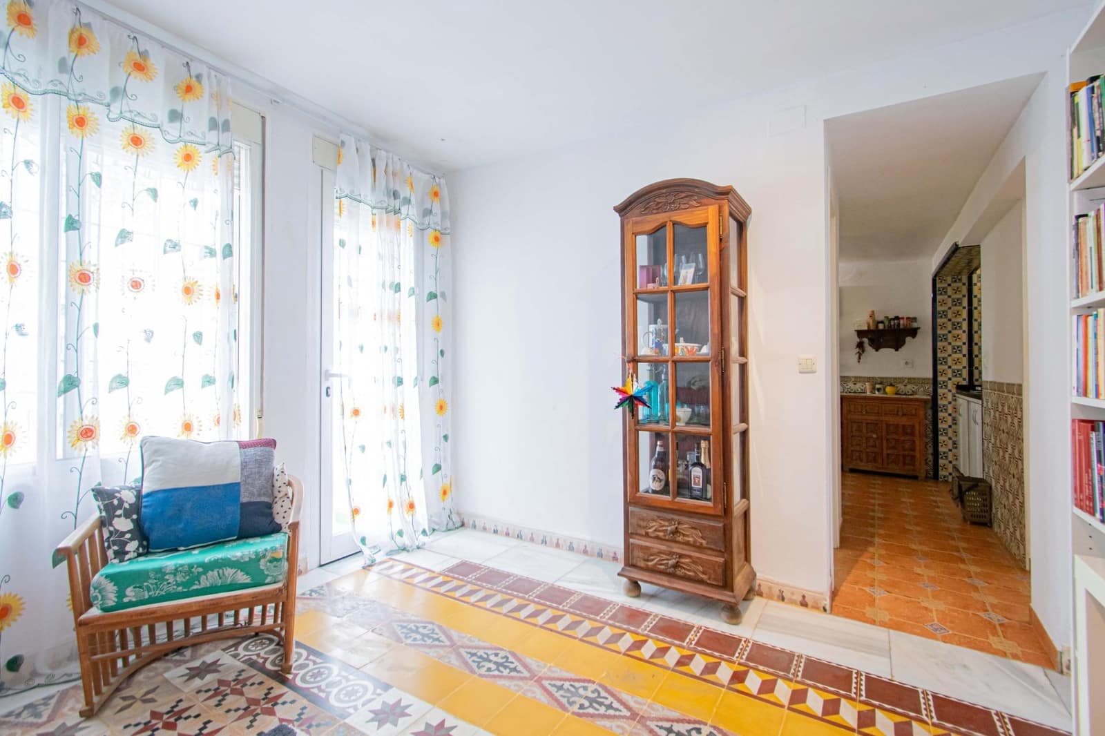 Apartamento de 5 habitaciones en Sevilla ciudad en venta - 250.000 € (Ref: 9611611)