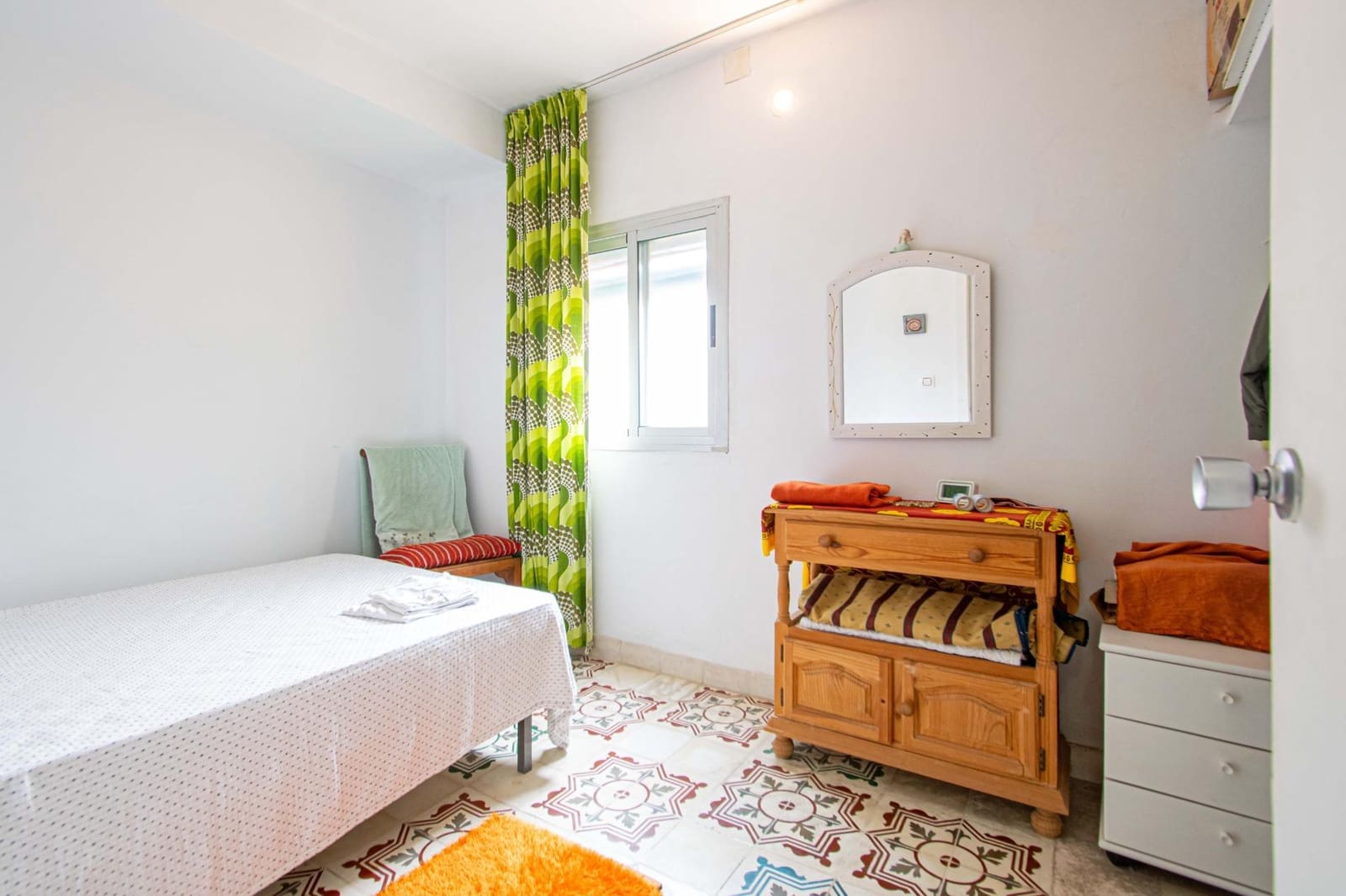 Apartamento de 5 habitaciones en Sevilla ciudad en venta - 250.000 € (Ref: 9611611)