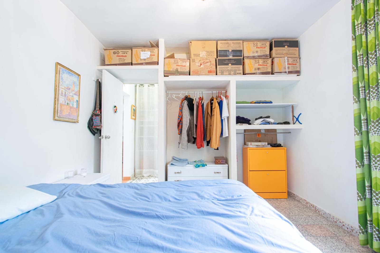 5 bedroom Apartment for sale in Seville city - € 250,000 (Ref: 9611611)