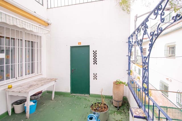 5 sovrum Hus till salu i San Jerónimo, Sevilla stad - 285 000 € (Ref: 9611611)