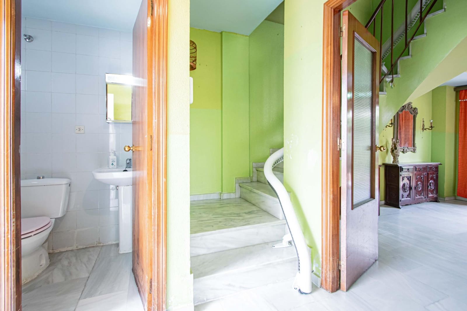 3 soveværelse Rækkehus til salg i Mairena del Aljarafe med swimmingpool garage - € 360.000 (Ref: 9615562)