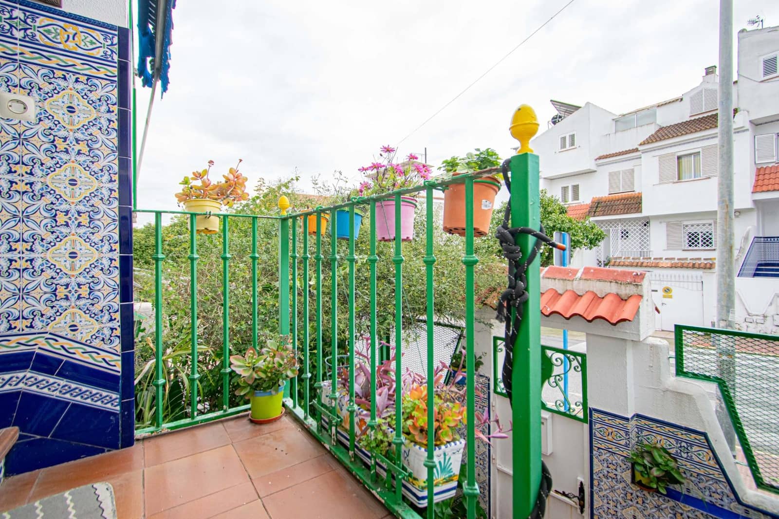 3 soveværelse Rækkehus til salg i Mairena del Aljarafe med swimmingpool garage - € 360.000 (Ref: 9615562)