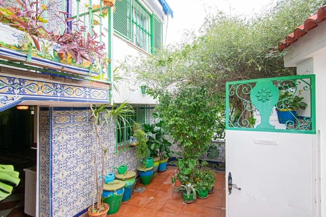 3 soveværelse Rækkehus til salg i Mairena del Aljarafe med swimmingpool garage - € 360.000 (Ref: 9615562)