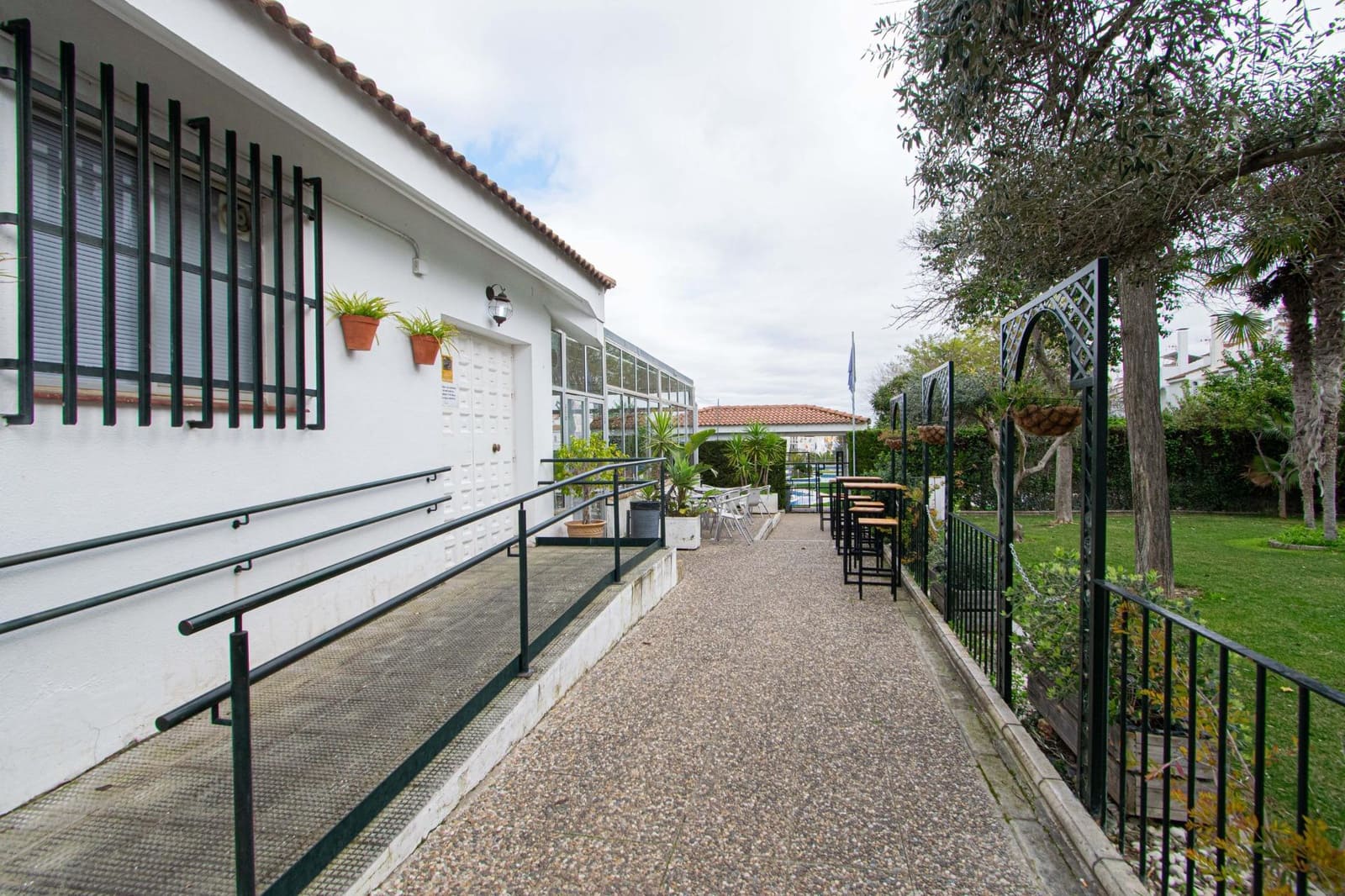 3 soveværelse Rækkehus til salg i Mairena del Aljarafe med swimmingpool garage - € 360.000 (Ref: 9615562)