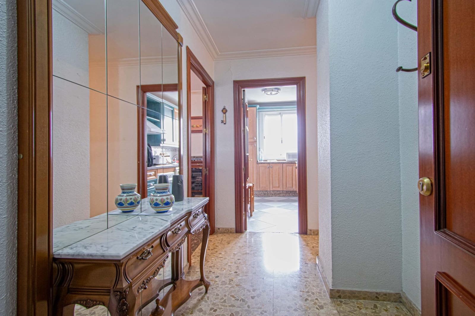 3 soveværelse Lejlighed til salg i Sevilla by - € 190.000 (Ref: 9615563)