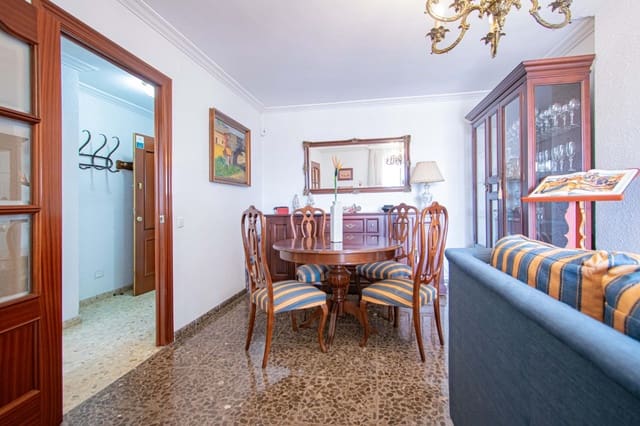 3 soveværelse Lejlighed til salg i Sevilla by - € 190.000 (Ref: 9615563)