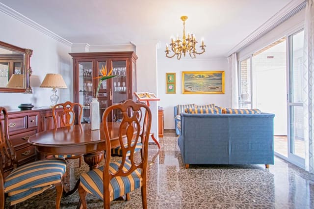 3 soveværelse Lejlighed til salg i Sevilla by - € 190.000 (Ref: 9615563)