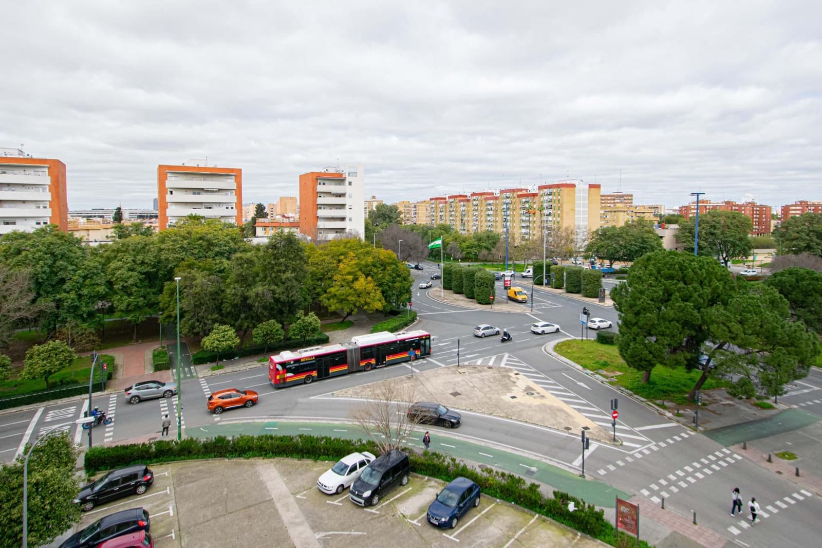 3 soveværelse Lejlighed til salg i Sevilla by - € 190.000 (Ref: 9615563)