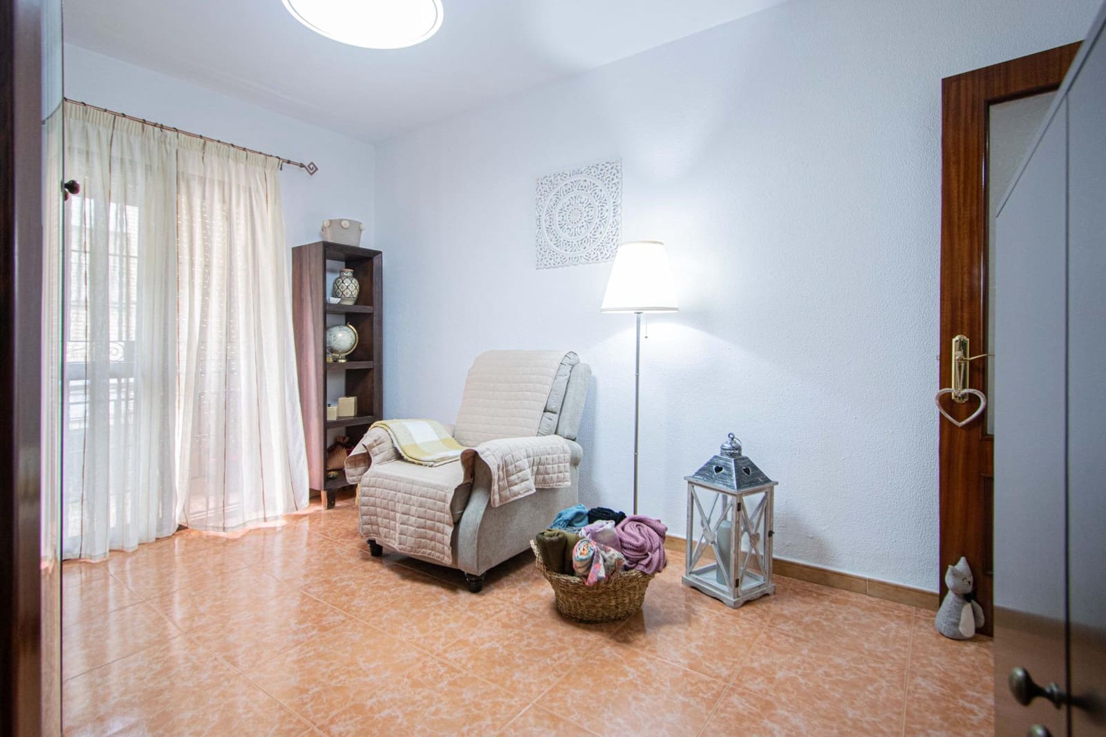 2 slaapkamer Flat te koop in Sevilla stad - € 140.000 (Ref: 9615564)
