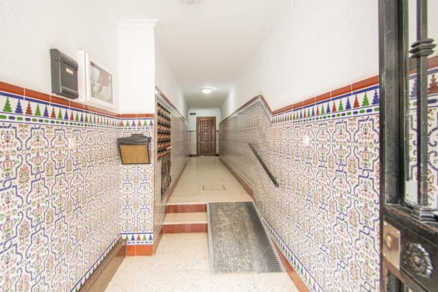 Piso de 2 habitaciones en Sevilla ciudad en venta - 140.000 € (Ref: 9615564)