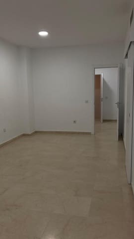 2 soveværelse Lejlighed til leje i Sevilla by med swimmingpool - € 980 (Ref: 9615565)