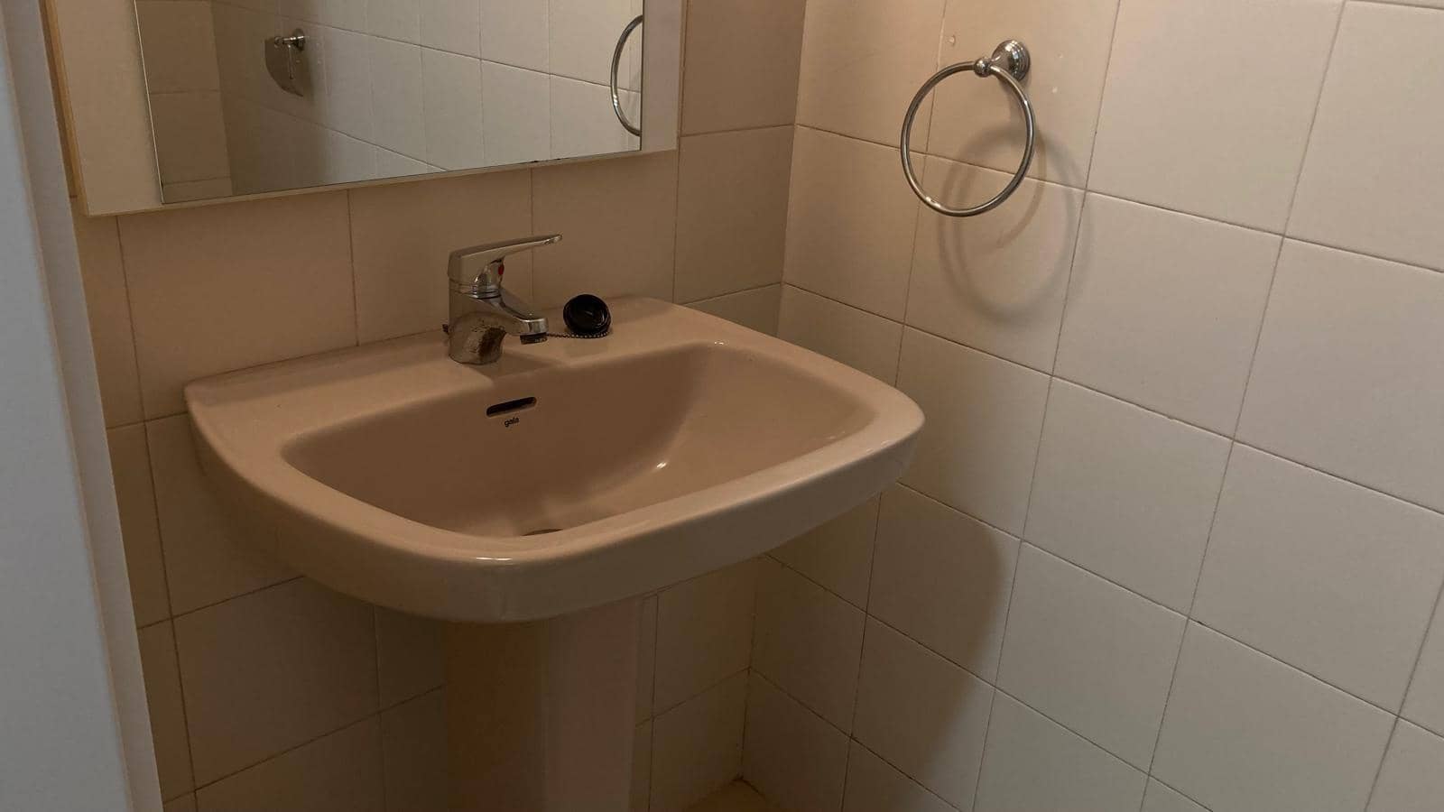 2 soveværelse Lejlighed til leje i Sevilla by med swimmingpool - € 980 (Ref: 9615565)