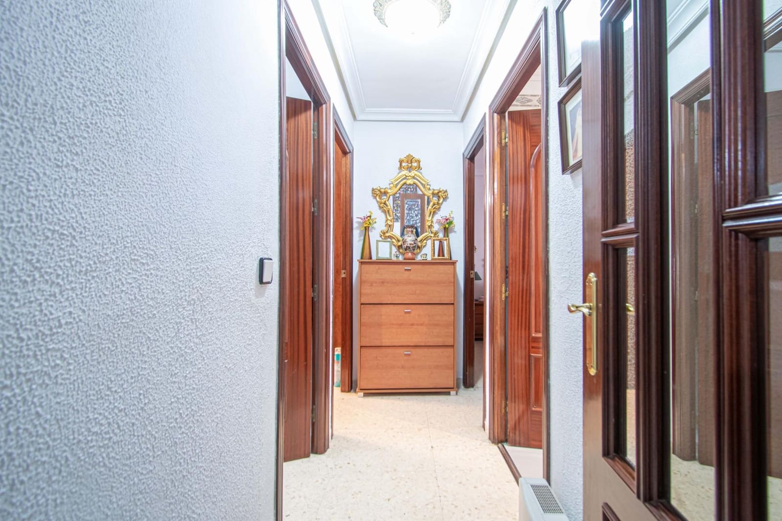 Piso de 3 habitaciones en Sevilla ciudad en venta - 168.000 € (Ref: 9619341)