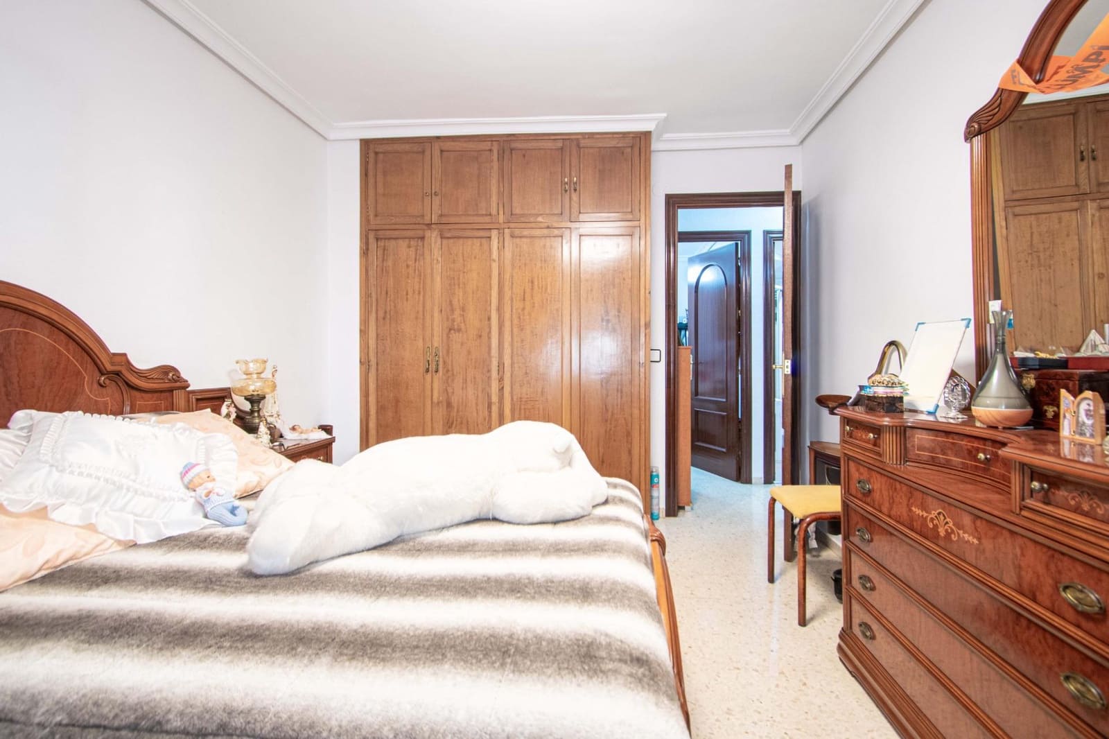 3 bedroom Flat for sale in Seville city - € 168,000 (Ref: 9619341)