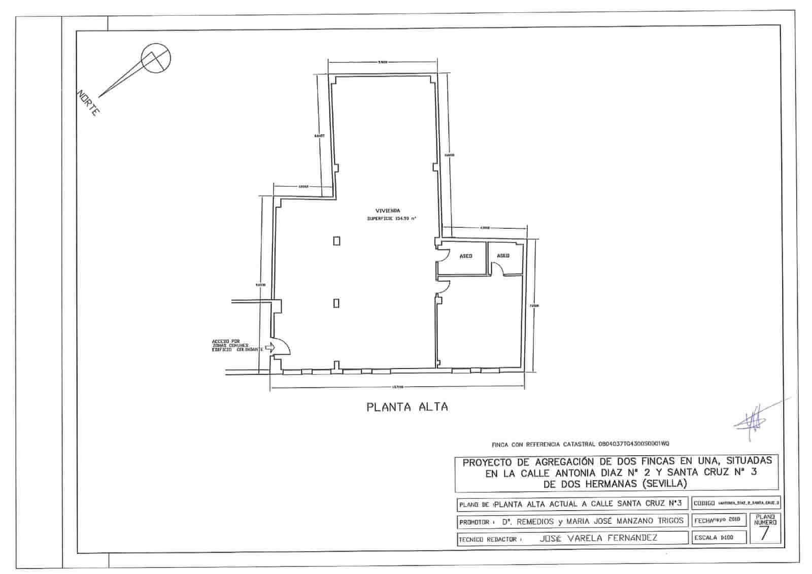 Kaupallinen myytävänä paikassa Dos Hermanas - 700 000 € (Ref: 9625765)