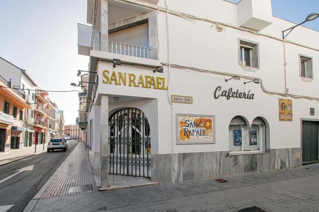 Kommersiell til salgs i Dos Hermanas - € 700 000 (Ref: 9625765)