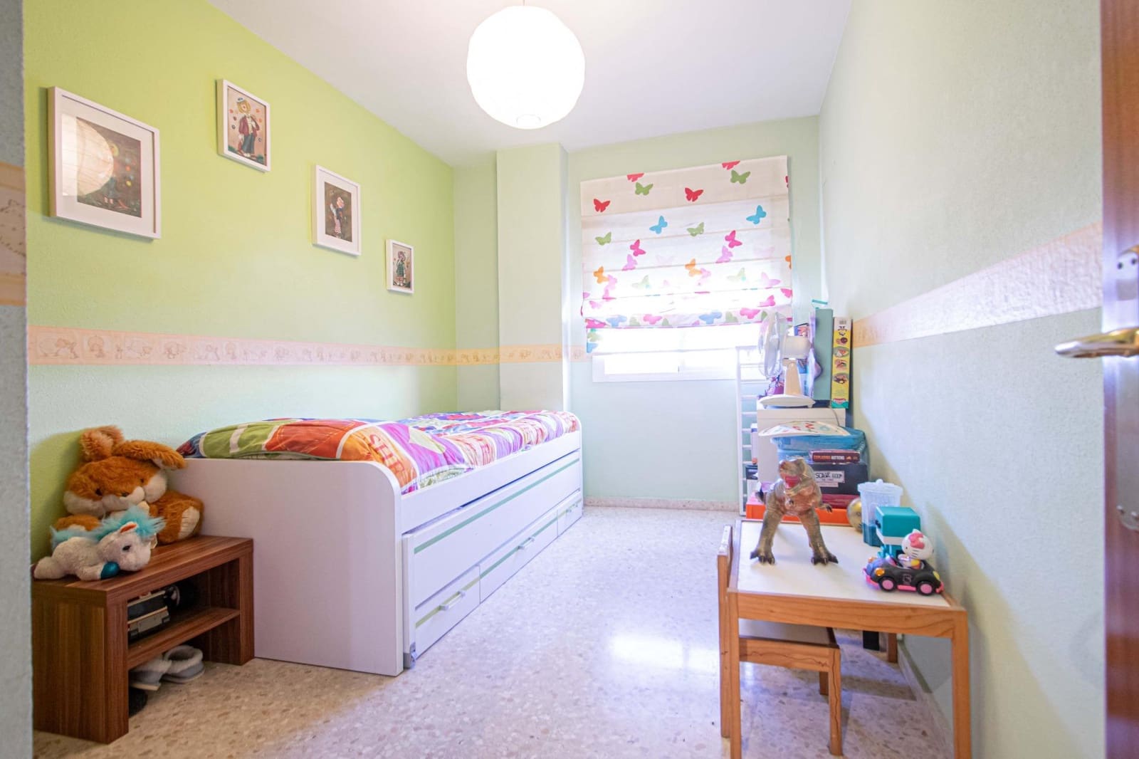 3 soveværelse Lejlighed til salg i Sevilla by med garage - € 193.000 (Ref: 9627629)