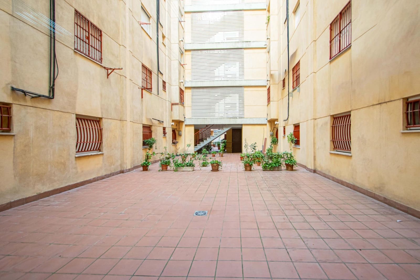 3 soveværelse Lejlighed til salg i Sevilla by med garage - € 193.000 (Ref: 9627629)