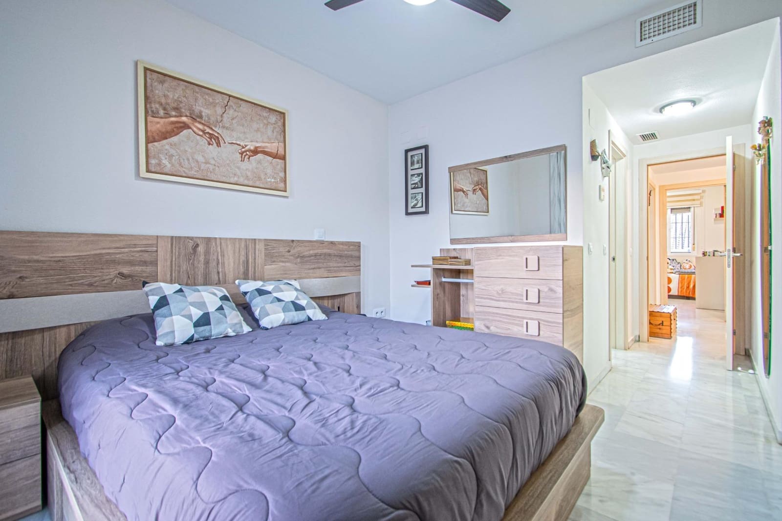 Adosado de 5 habitaciones en San Juan de Aznalfarache en venta con piscina garaje - 360.000 € (Ref: 9630073)