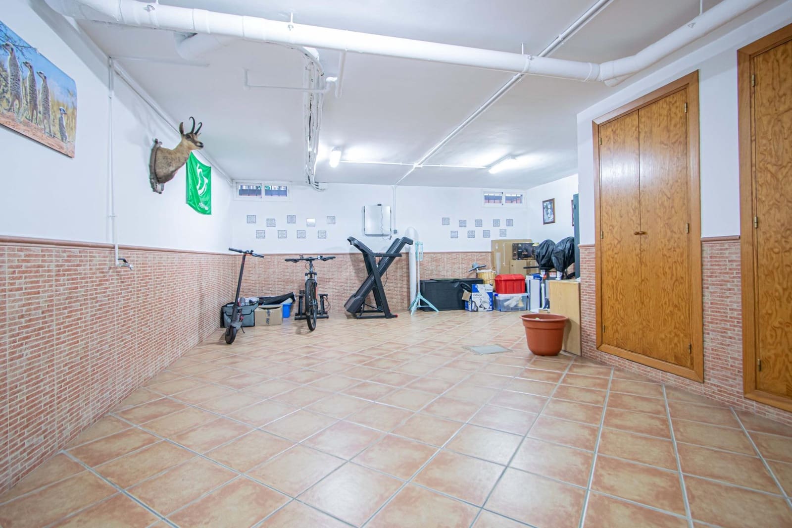 Adosado de 5 habitaciones en San Juan de Aznalfarache en venta con piscina garaje - 360.000 € (Ref: 9630073)