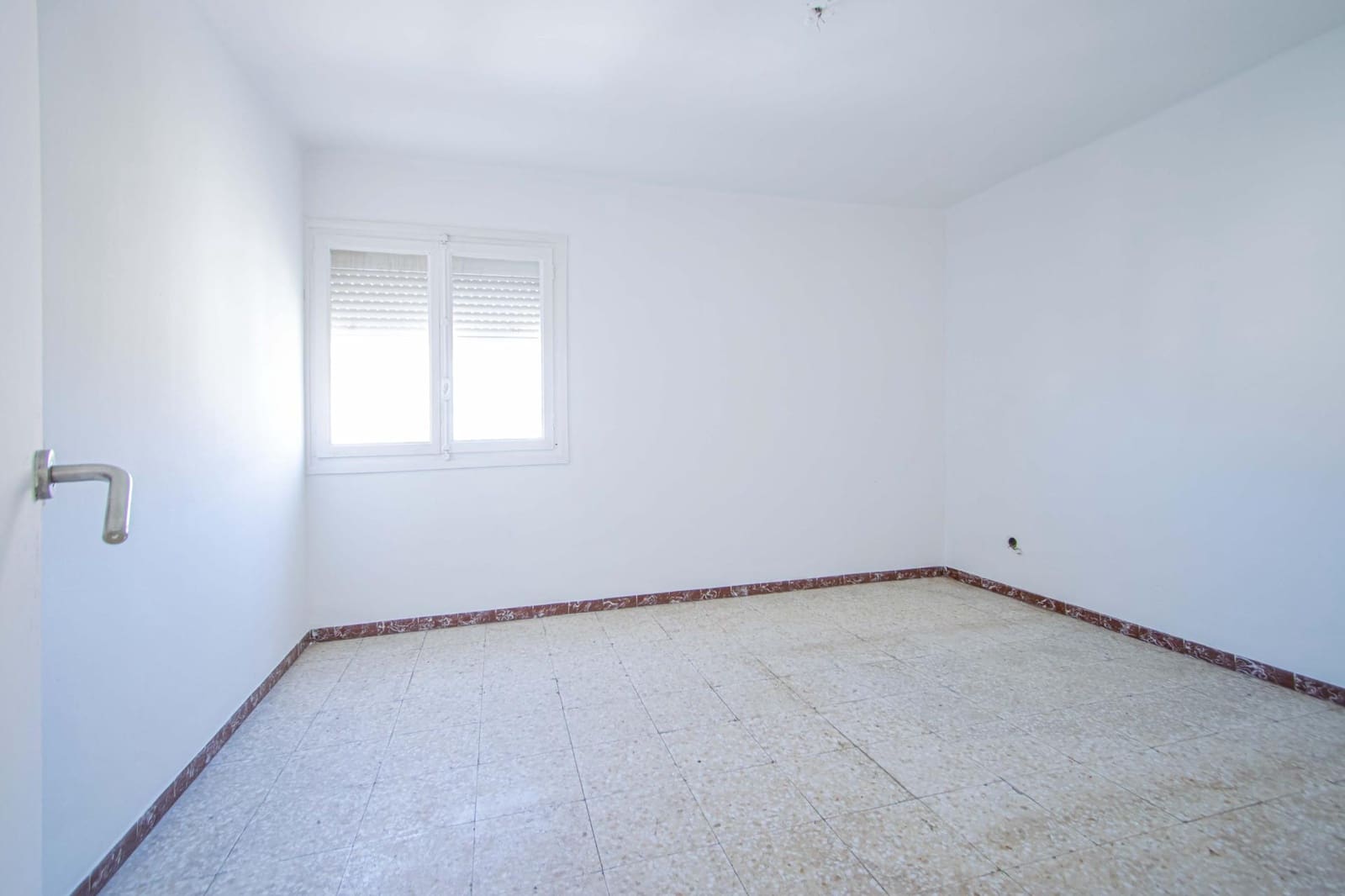 3 Zimmer Wohnung zu verkaufen in Sevilla Stadt - 145.000 € (Ref: 9630074)