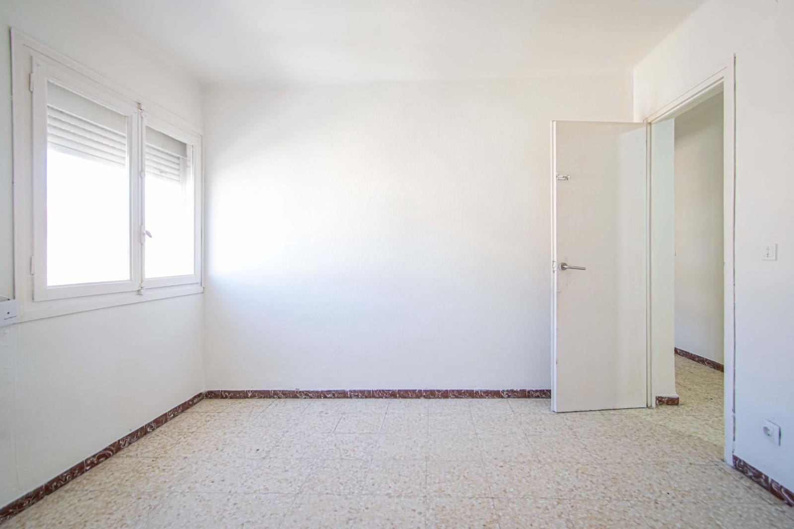 3 Zimmer Wohnung zu verkaufen in Sevilla Stadt - 145.000 € (Ref: 9630074)