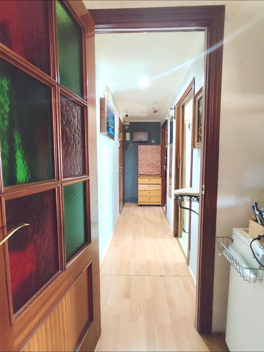 4 soveværelse Lejlighed til salg i Castilleja de la Cuesta - € 165.000 (Ref: 9630076)