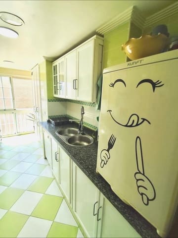 4 soveværelse Lejlighed til salg i Castilleja de la Cuesta - € 165.000 (Ref: 9630076)