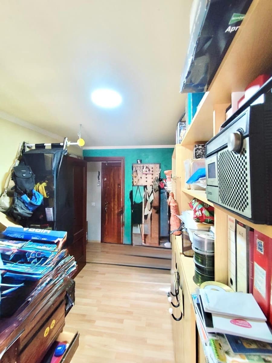 4 soveværelse Lejlighed til salg i Castilleja de la Cuesta - € 165.000 (Ref: 9630076)