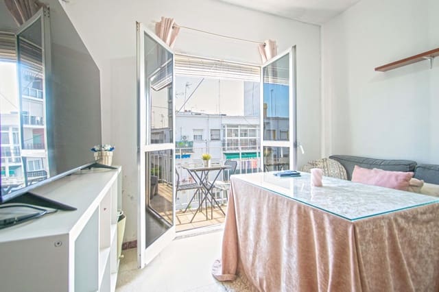 3 Zimmer Wohnung zu verkaufen in Sevilla Stadt - 205.000 € (Ref: 9648232)