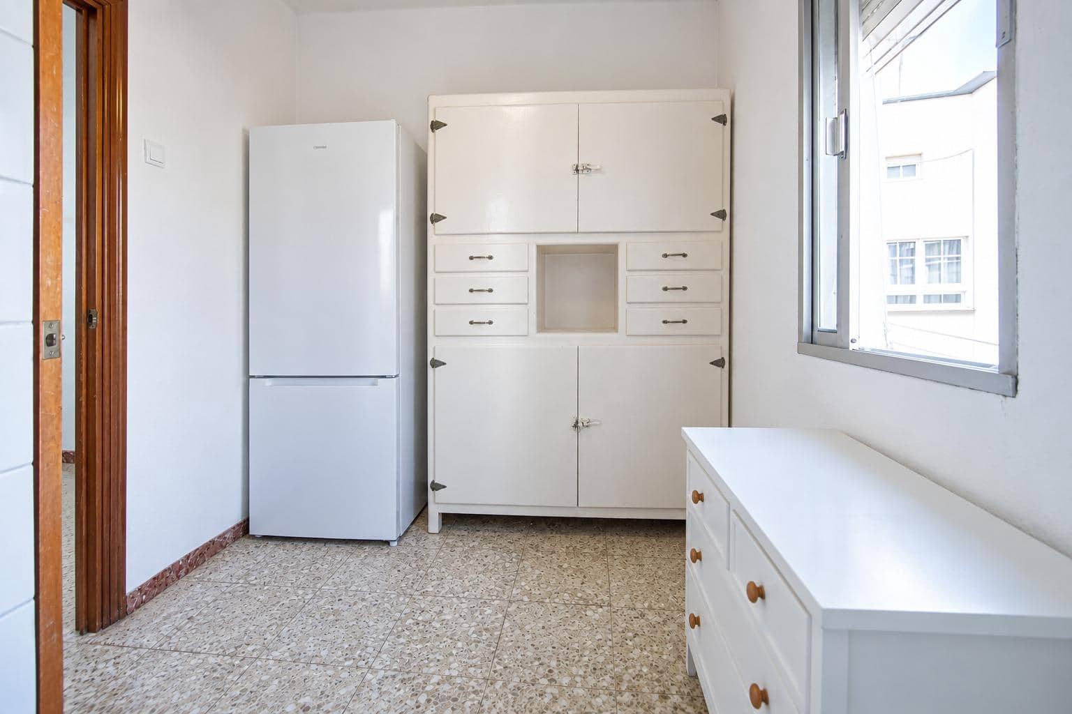 3 bedroom Flat for sale in Seville city - € 175,000 (Ref: 9648232)