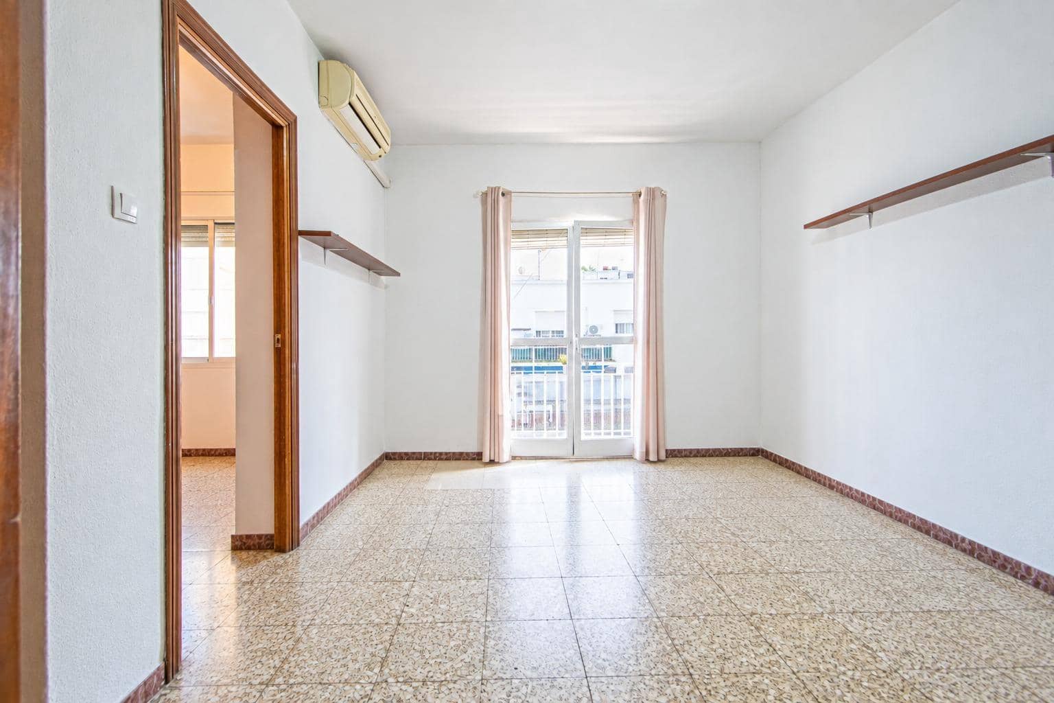 3 bedroom Flat for sale in Seville city - € 175,000 (Ref: 9648232)