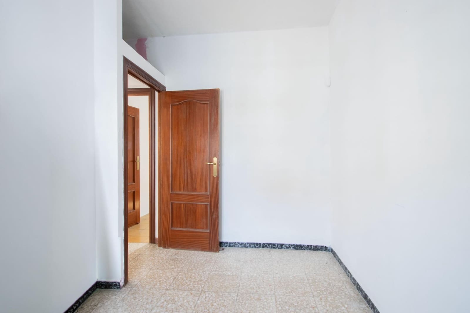 3 soverom Leilighet til salgs i Sevilla by - € 175 000 (Ref: 9648232)